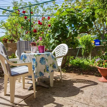 Dunja Cres