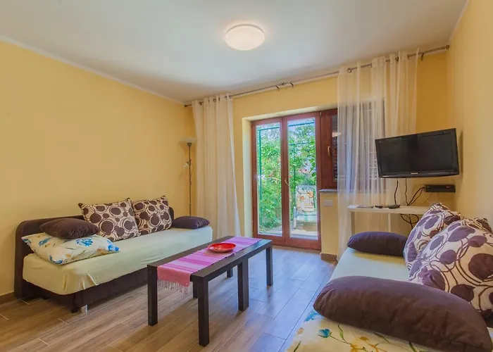 Dunja Appartamento Cres